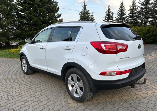 Kia Sportage cena 38600 przebieg: 214020, rok produkcji 2012 z Żmigród małe 121